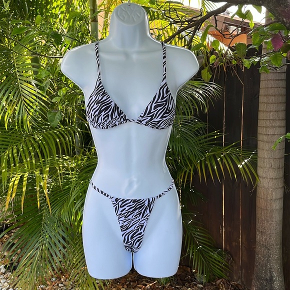 SHEIN Other - SHEIN Zebra Print Bikini size x small